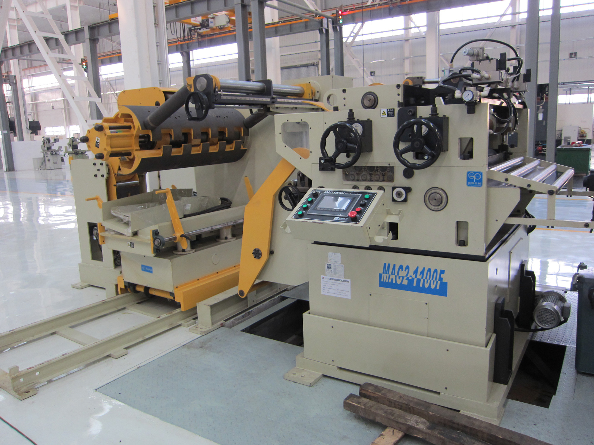 Buy cheap Coil Handling System Decoiler Straightener Feeder With Upper 6 Work Roll product