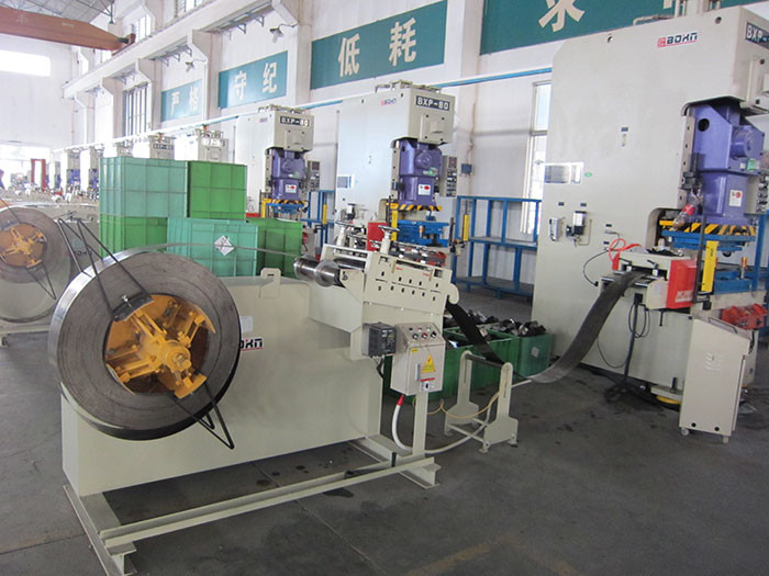 Buy cheap Nc Straightener Feeder Forming Metal Machine / Precision Leveling Machine product