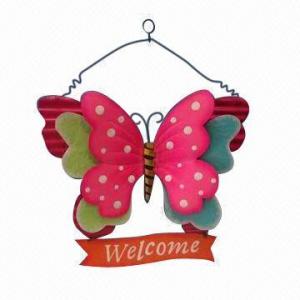 China Garden metal butterfly wall hanger, used for decoration purposes on sale