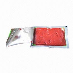 China 28 to 30% Bright Red Sachet Tomato Paste with Free Samples on sale