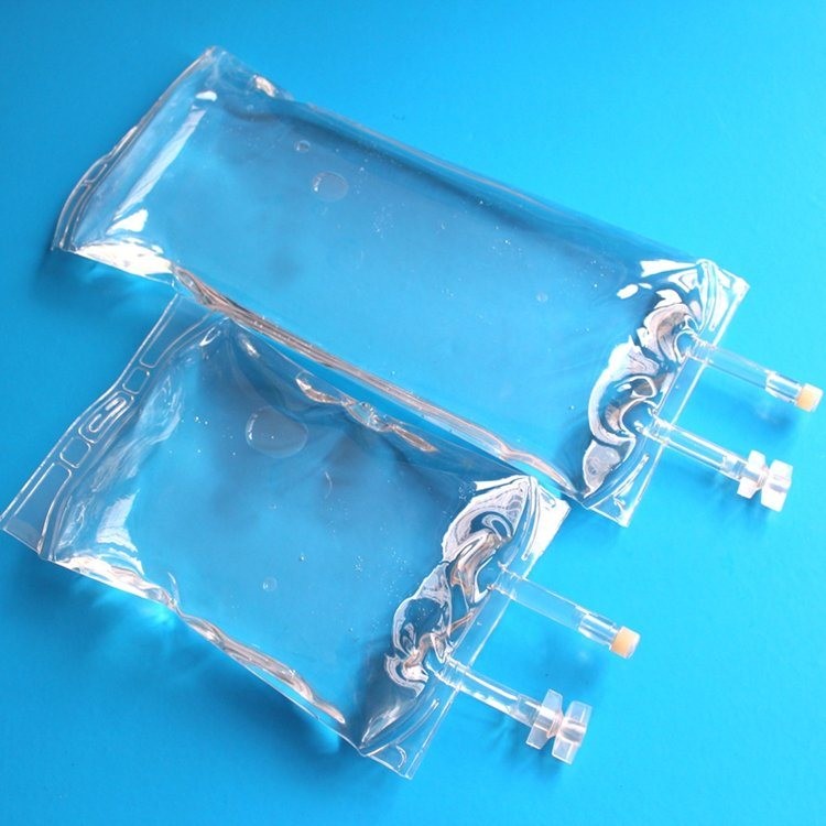 China 250ml 500ml 1000ml disposable infusion bag Medical PVC Sterile Saline IV Fluid Solution PVC Infusion Bag on sale