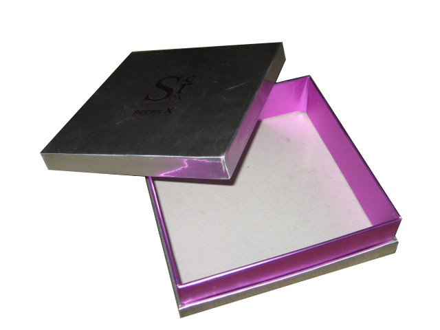 Buy cheap OEM Rigid Paper Boxes Printed Rectangle With Lids 128gsm Art Paper CMYK product