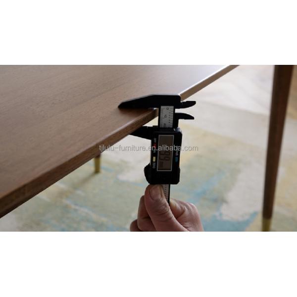 Customizable Solid Wood Dinning Table Set for Professional and Stylish Dining Room
