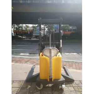China 1.5t 2m Semi Electric Stacker Manual Compact Structure Reliable Performance on sale