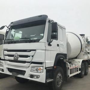 Buy cheap Sinotruck Howo 12CBM Self Loading Concrete Mixer Truck 371HP Euro 2 White product