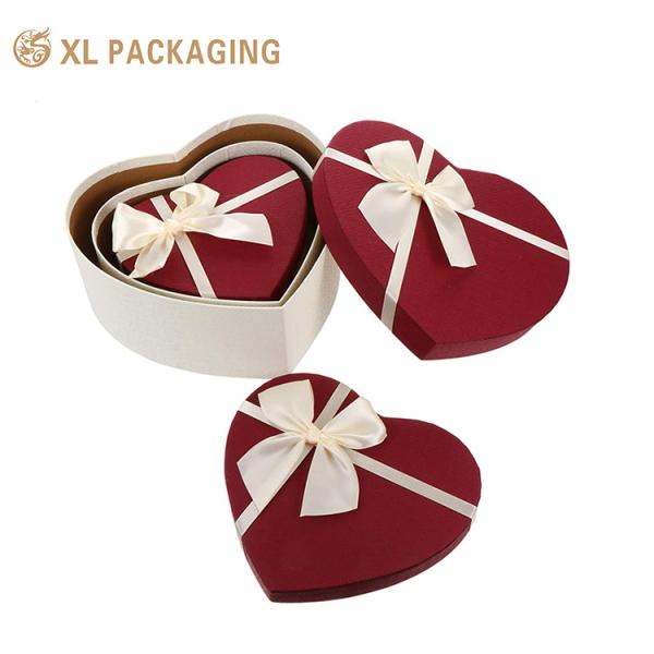 XL Packaging Custom Luxury Boxes Eco-Friendly Luxury Chocolate Gift Packaging Custom Valentine Candy Boxes Heart Shaped Chocolate Flower Gift Boxes
