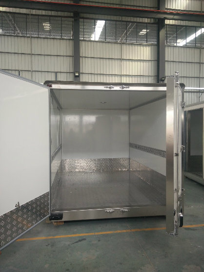 Customizable Truck Freezer Body Refrigerated Reefer Van Body For Frozen Transport