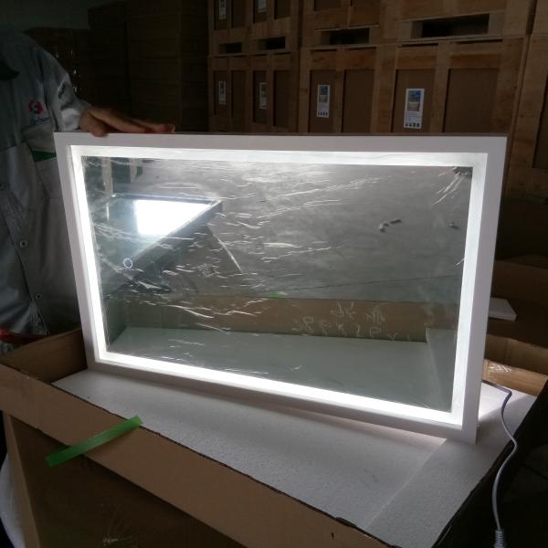 Stable Square Lighted Bathroom Mirror Wall Mount Long Service Life
