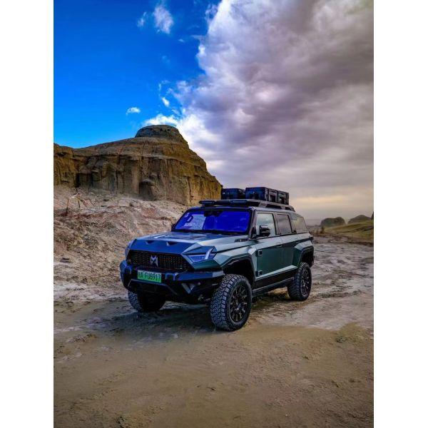Stable Quality Heavy Duty V7 240L Cargo Rotoplastic Waterproof Off-Road Tank Truck Multi-Function Case ODM Customizable