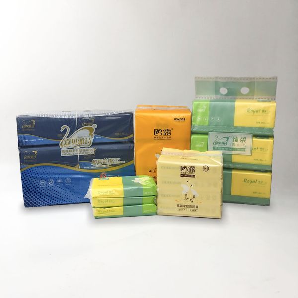 Factory Custom Logo Soft Tissue Cleaner Face Towel 2/3/4 Layers Box Packaging Original Wood Pulp Paper Towel for Facial Use