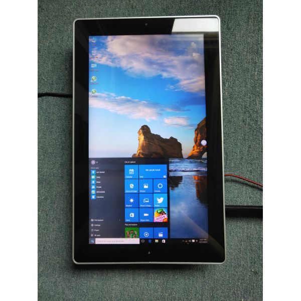 Industrial grade 1920x1080px. high definition hig brightness Vertical type 18.5 inch Android WiFi All in one computer