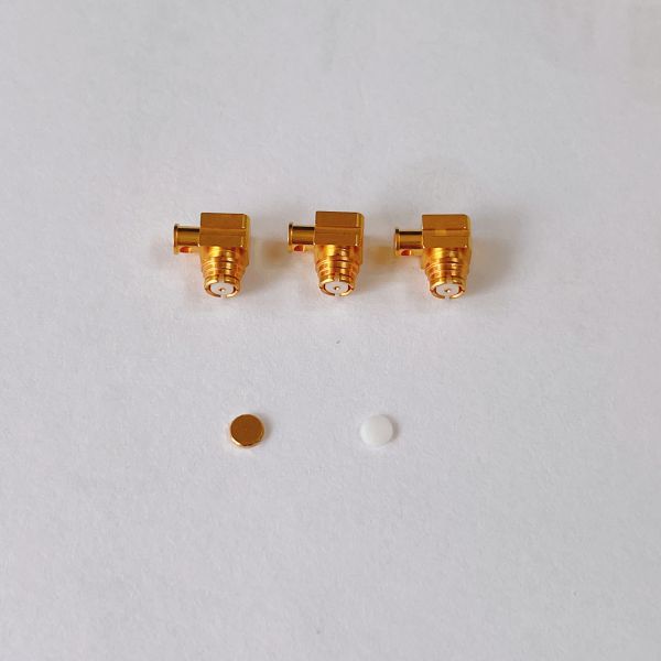 MCX Connector RF Coaxial Connector DC-6GHz Gold-plated Brass with Push-in Coupling Structure for Quick Installation