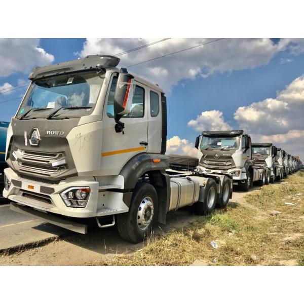 Dongfeng small 4*2 cummins engine 170 hp tractor truck