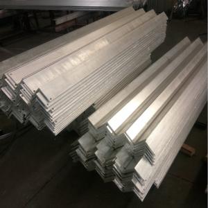 China 90 Degree Galvanized Wall Angle 6-40mm Q195-Q420 Galvanised Steel Angle Iron Hot Rolled on sale