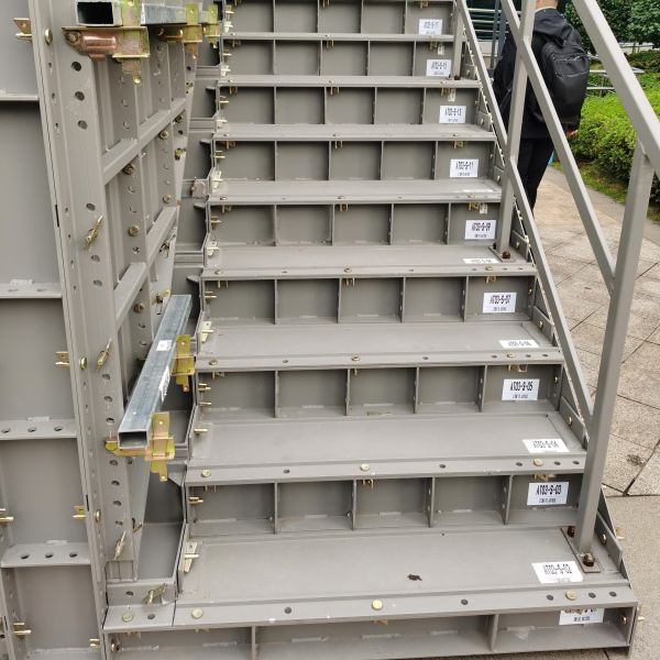 Aluminum Formwork System components and assembly