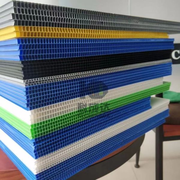 Grid Sheet Automatic Pp Hollow Sheet Extrusion Line 300kgh Abs Sheet Extrusion Line