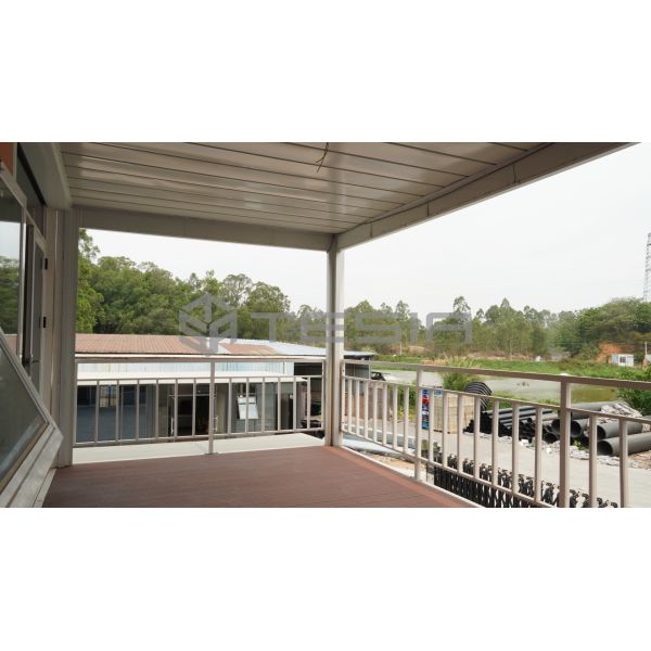 Factory Real Shot Two layers Customized Prefabricated Ready Container House