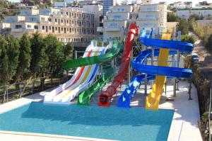 Buy cheap Swimming Pool Residential Water Slide Fiberglass Water Park Equipment 4.0m Height product