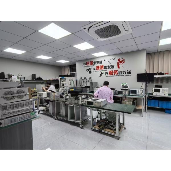 Keysight Agilent N5235A PNA-L Microwave Network Analyzer 50 GHz with 122 dB Dynamic Range and 2 or 4 Ports