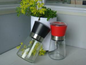 China Pepper mill, Manual grinding pepper bottle, caster, seasoning cans, spice bottles on sale