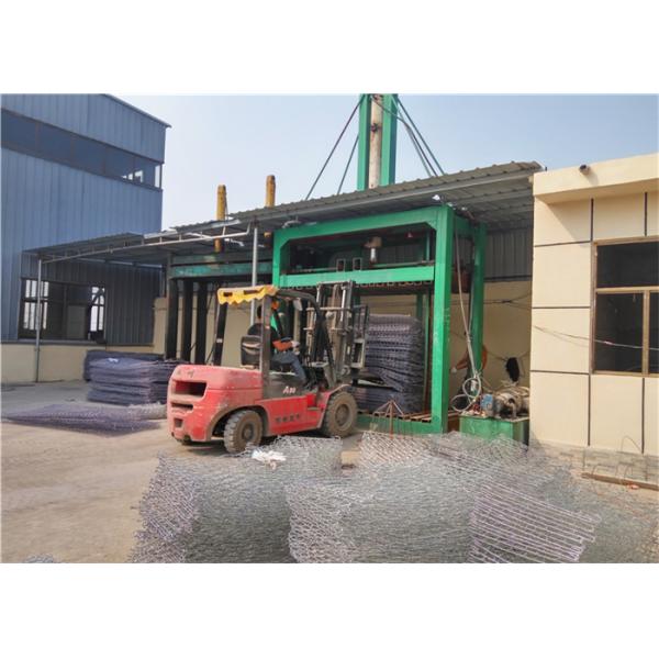Twist Hexagonal Gabion Wire Mesh Triple Mesh Stone Filled Gabion Baskets
