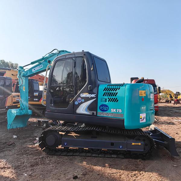 Used Kobelco 75 Excavators