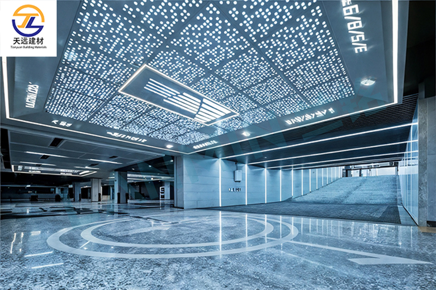2.0-2.5mm Carved Aluminum Panels (Rose Gold/Wood Grain Finish) for Ceilings