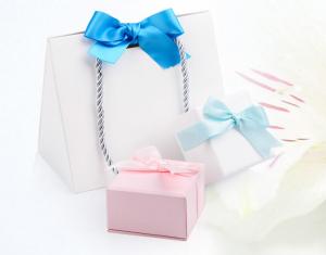 Buy cheap wholesale gift box,wholesale gift boxes,wholesale gift case,paper box, product