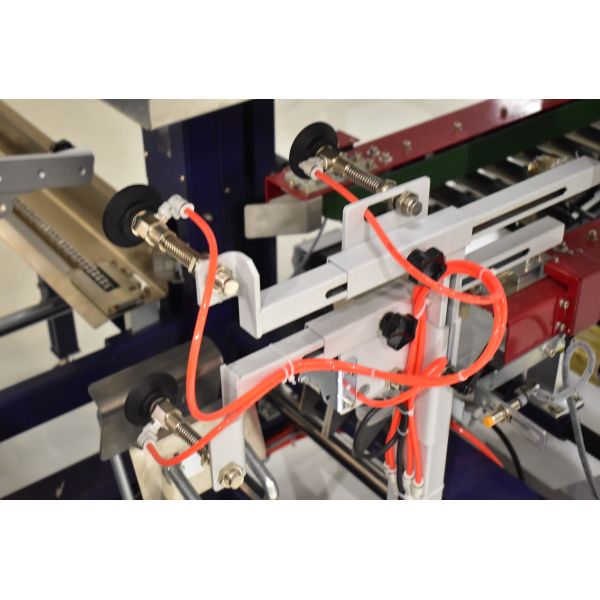 Automatic Vertical Carton Unpacking Machine with 8-12 Cartons/Minute Speed for Cardboard Packaging beverage packaging machine