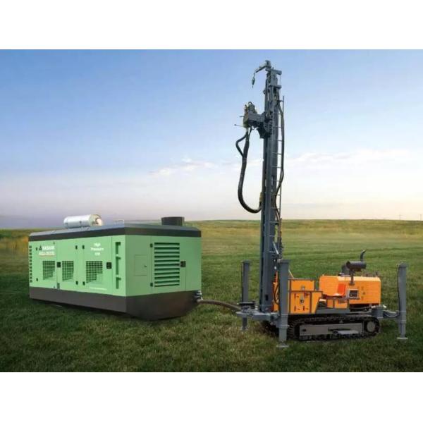 Diesel Engine Deep Well Screw Air Compressor 525CFM 200psi For Water Drilling Machine