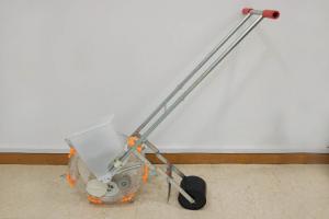 Buy cheap User Friendly Gardening Machines Hand Seeder With 7 Nozzles Some Spacers product