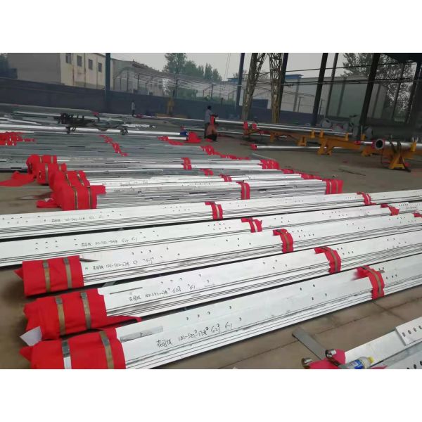 Galvanized Steel Microwave Radio Tower 30m High Mast