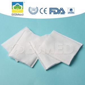 China Plain Pattern Cosmetic Gauze Pads , 100 Percent Cotton Pads White Color on sale