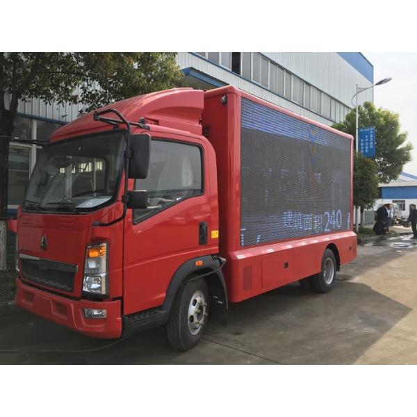 Mobile Digital LED Billboard Truck Howo 4 Tons VGA Synchronous Control