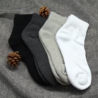 China Fashion Design Thicken Terry Cotton Sport Socks For Men on sale