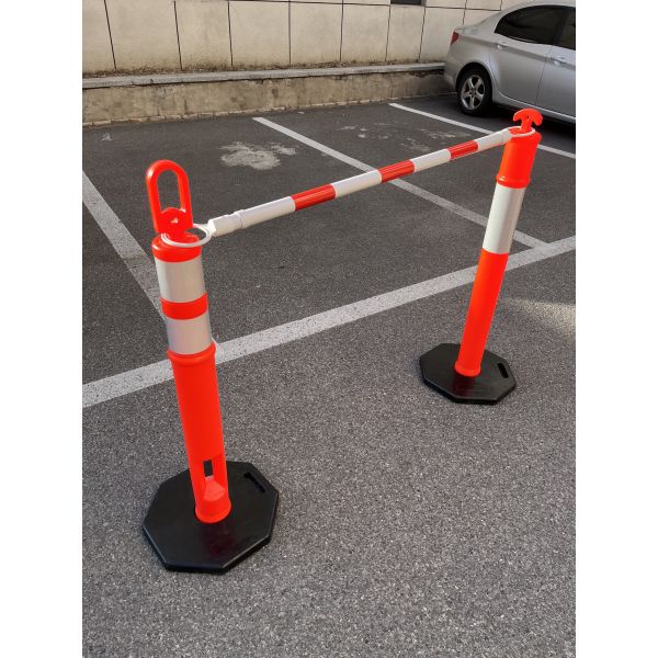 Retractable Extendable Safety Traffic Cone Bar for Construction Barrier