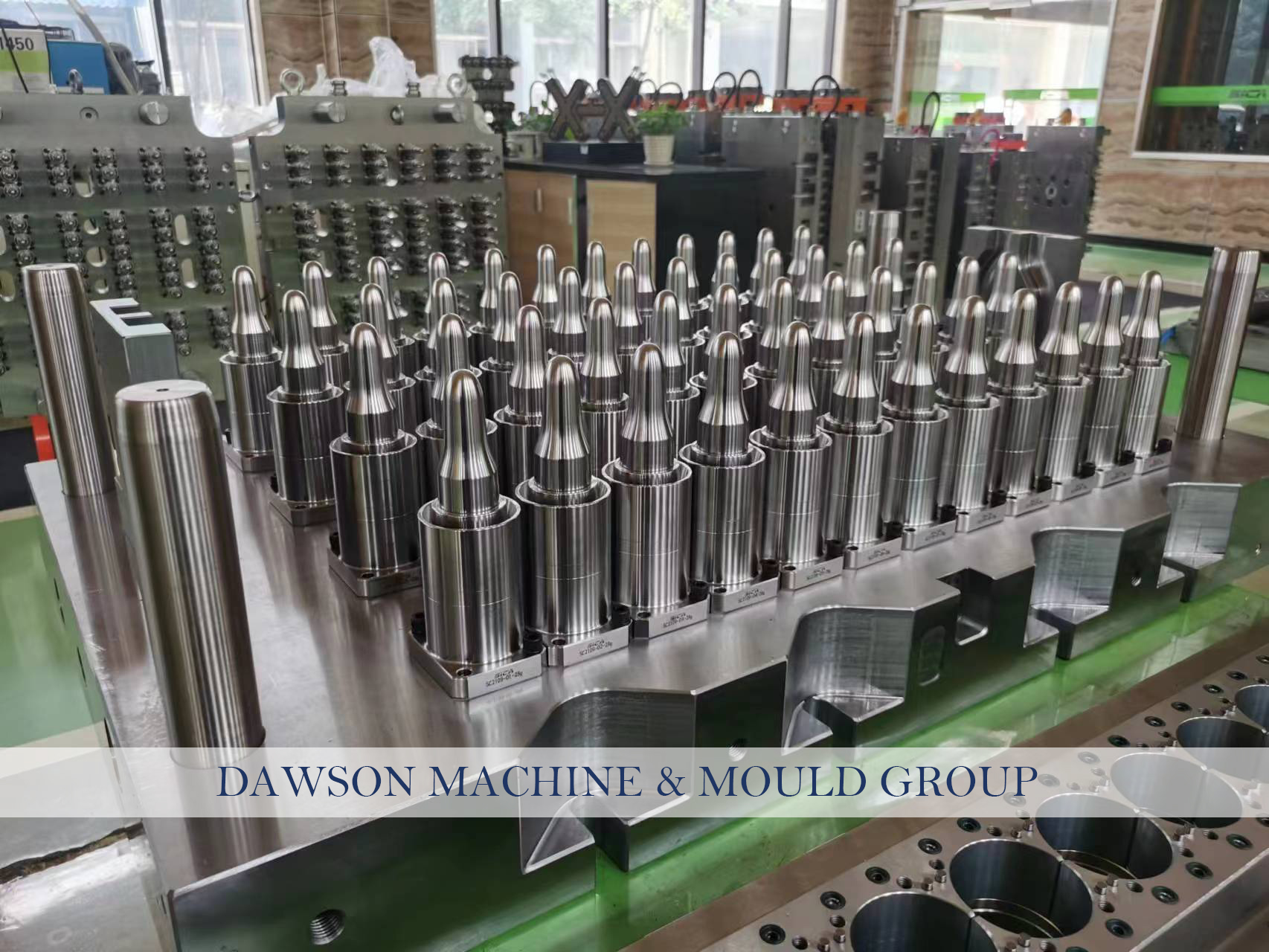 Energy Saving PET Preform Injection Molding Machine with Servo Motor 43kw in Horizontal Style