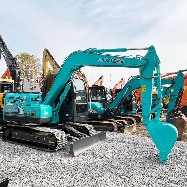 Sk75 Compact Used Kobelco Excavators Construction Track Digger 7Ton