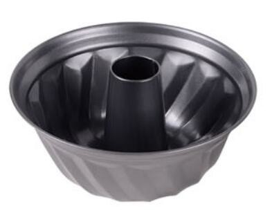 carbon steel bakeware chiffon cake mould bundt pan with chimney