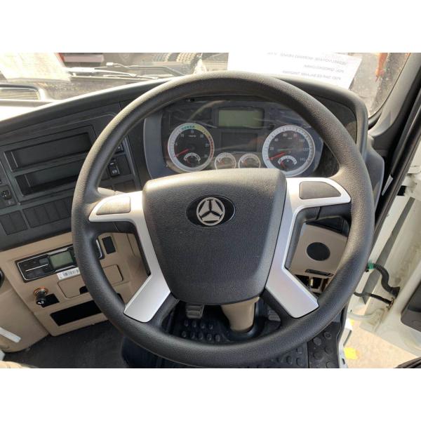 Dongfeng small 4*2 cummins engine 170 hp tractor truck