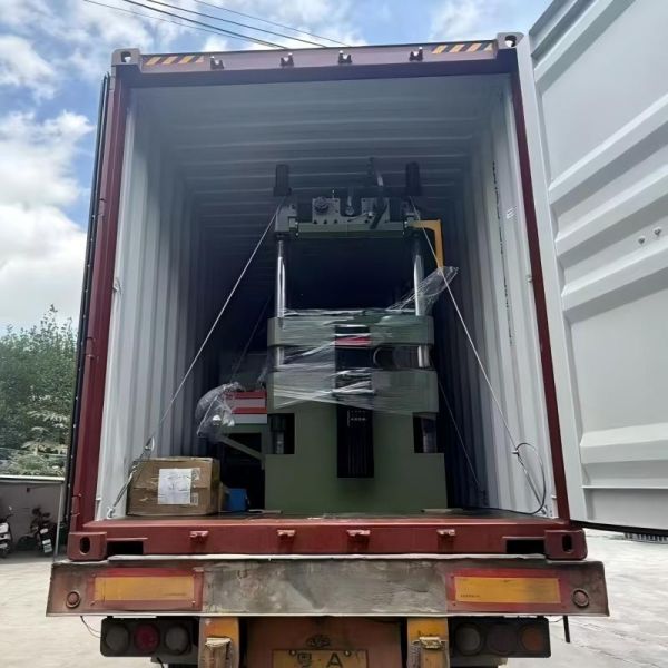 High Efficient Melamine Formaldehyde Molding Press Machine 250 Tons Semi Automatic