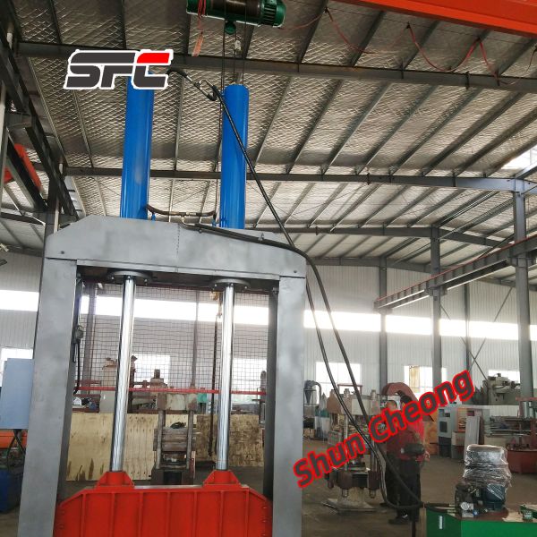 XQL-80 Model 5.5KW Power Rubber Cutting Machine with Compact Structure for Rubber Bale Cutter