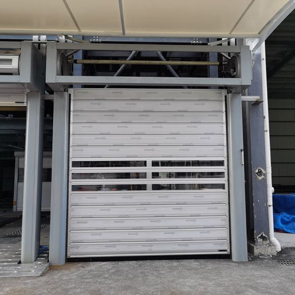 0.75-1.5KW Anti Wind Spiral High Speed Door For Ambient Food Processing Plants