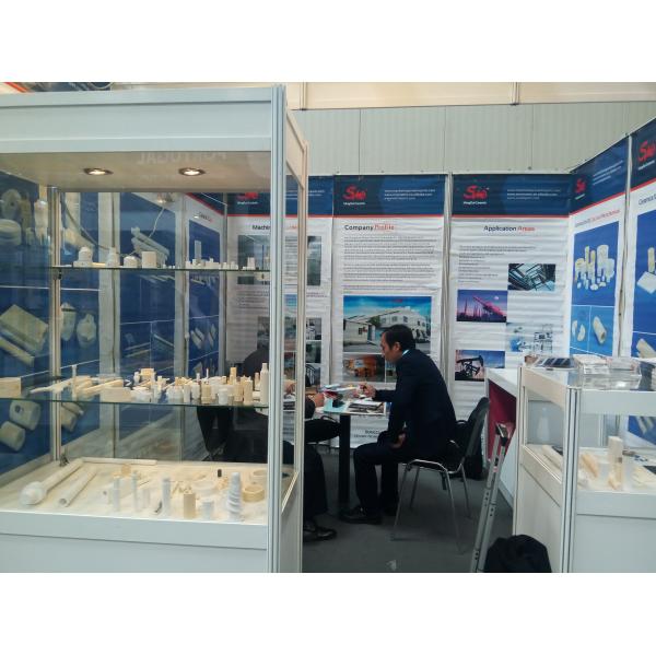 High Strength 95% 99.5% Alumina Ceramic Pin For Assembly In Vacuum Environment