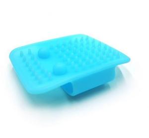 China Pet Brushes 13×10×4cm 0.4cm Silicone Household Items on sale