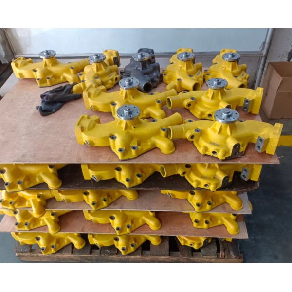 4D95/PC130 Diesel Engine Exhaust Manifold For Komatsu Engine 4D95/PC130