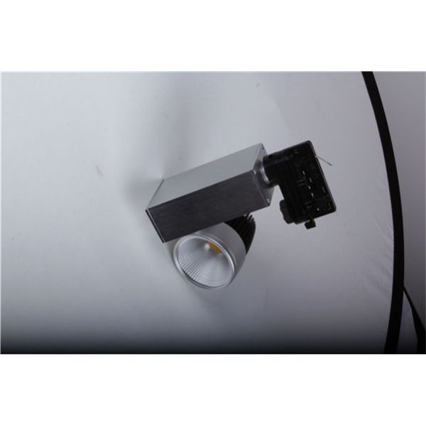 fashionalbe design 30w led track lighting with CE&ROHS