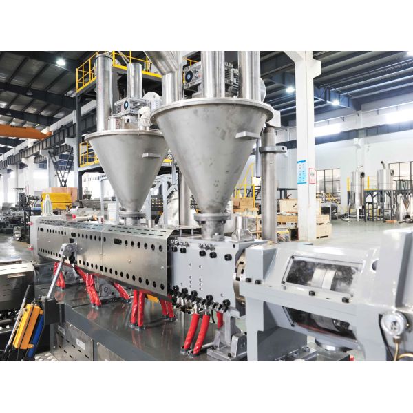 Four Pins Reciprocating Kneader Extruder Machine Self Cleaning GWHS Series