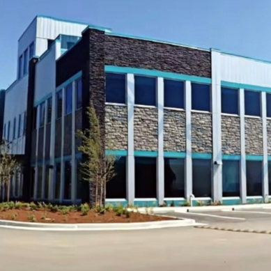 Steel Structure Warehouse Designed to Support Automated Storage and Retrieval Systems for Improved Inventory Management