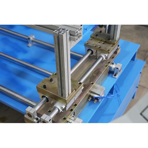 CNC Controlled Sink Panel Welding Machine with Seamless Welding and Precision Alignment for Kitchen Sinks